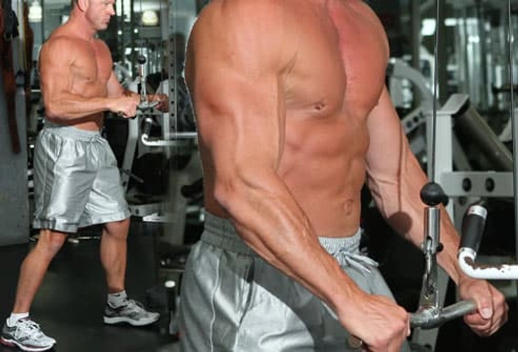 Bigger Arms: Triceps Pushdown