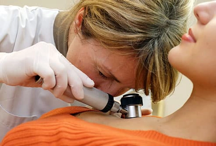 How Are Moles Evaluated?