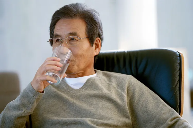 photo of drinking glass of water at home