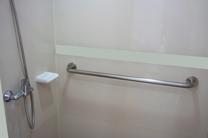 Not Installing a Grab Bar