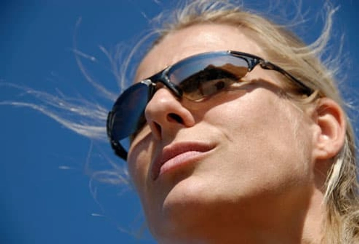 Avoid Sun Damage to Hair