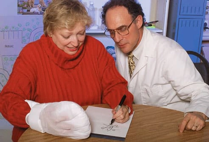 Constraint-Induced Movement Therapy