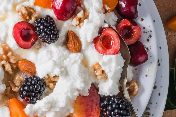 Cottage Cheese with Fruit