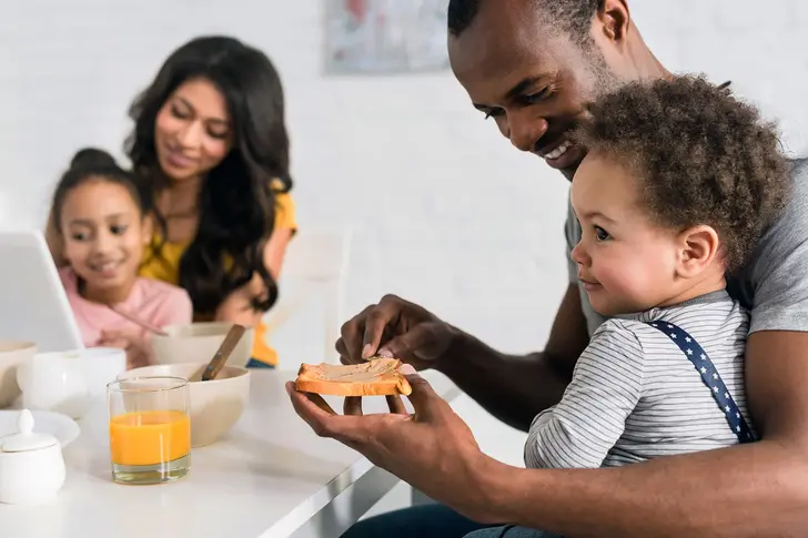 Eat a Healthy Breakfast Eat a Healthy Breakfast