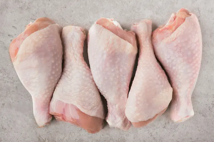 Don’t: Thaw Food on the Counter
