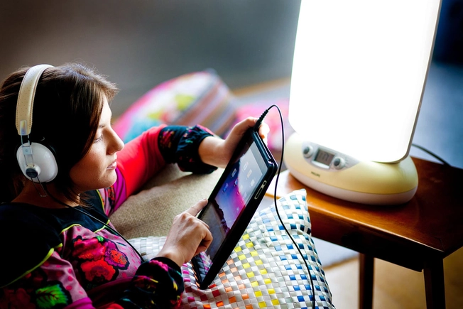 Treatment: Light Therapy Treatment: Light Therapy
