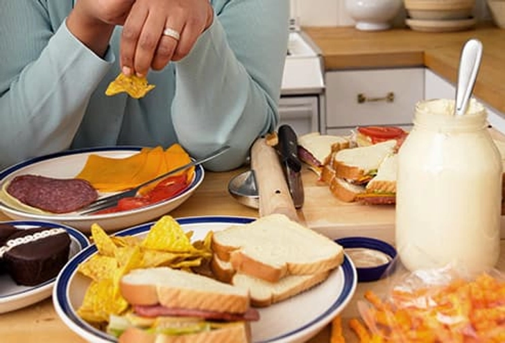 A Path to Binge Eating A Path to Binge Eating