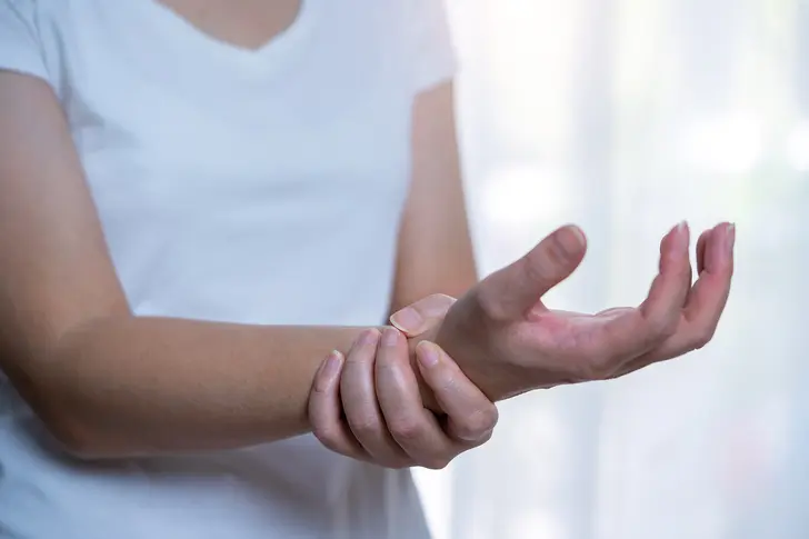 10 Ways to Improve Your RA Symptoms 10 Ways to Improve Your RA Symptoms